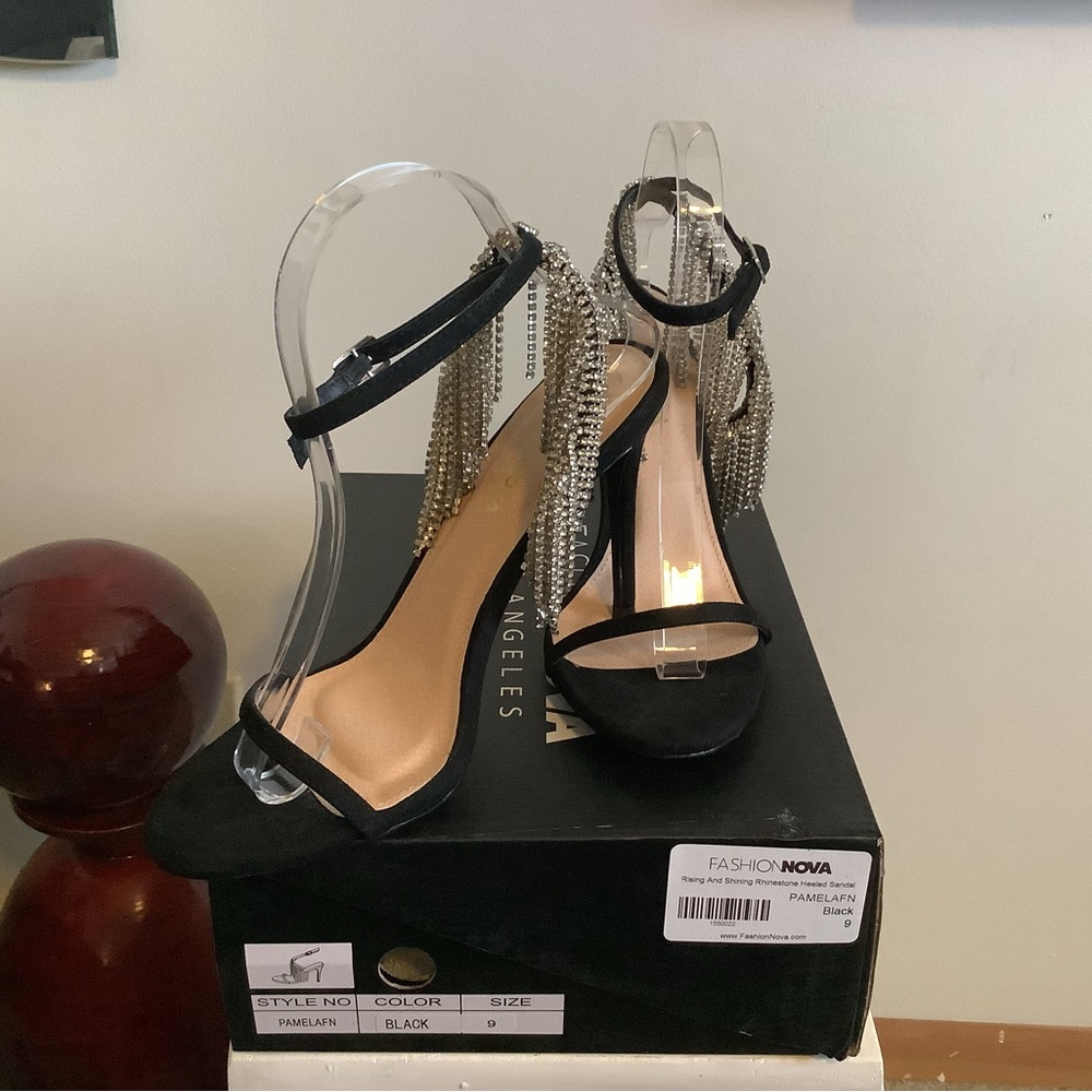 Fashion Nova Sandals
